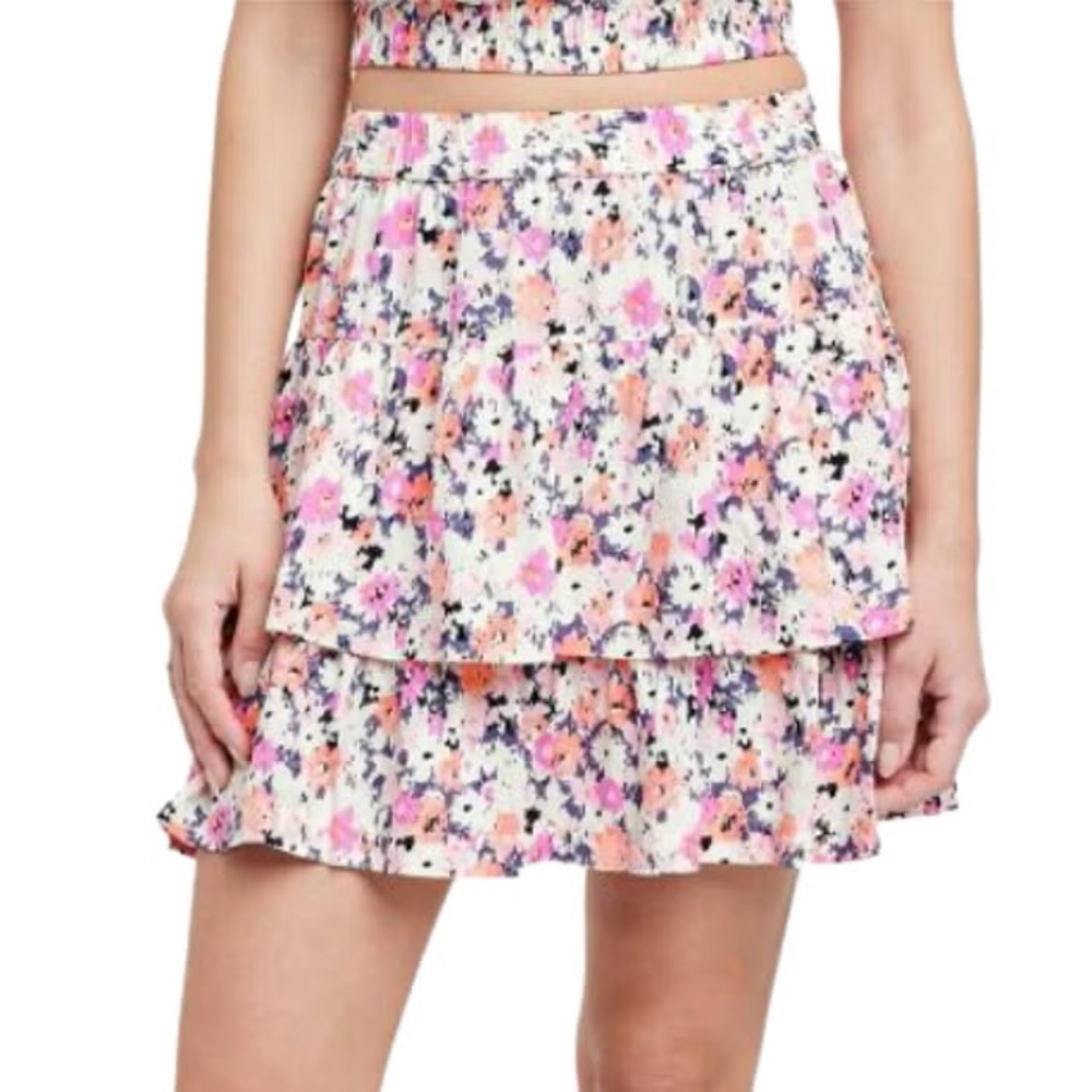 Universal Thread Pink and White Floral Tiered Mini Skirt